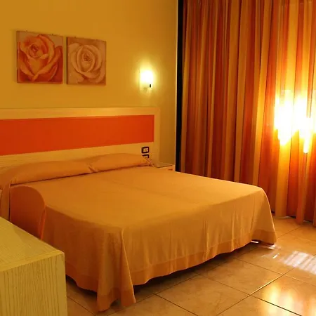 Hotel Cristal Eboli Camera foto