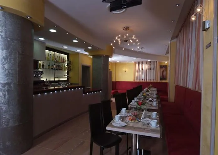 Hotel Cristal Eboli