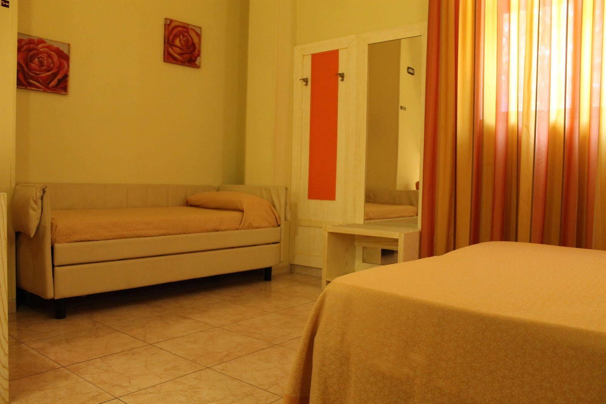 Hotel Cristal Eboli